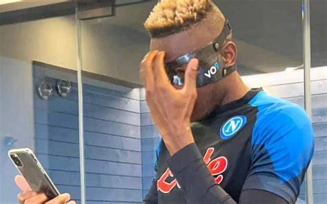 Osimhen La Nuova Maschera Del Giocatore Del Napoli Sky Sport