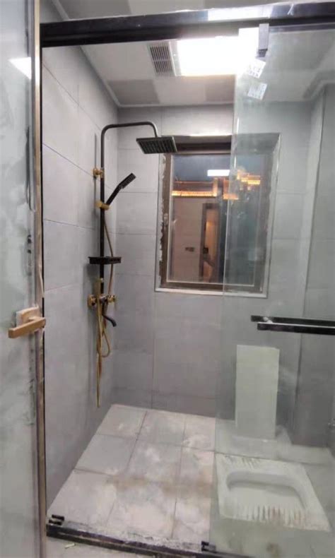 STOCK Shower Set Rain Shower Head Black Gold Hot Cold Mixer Furniture Home Living Bathroom