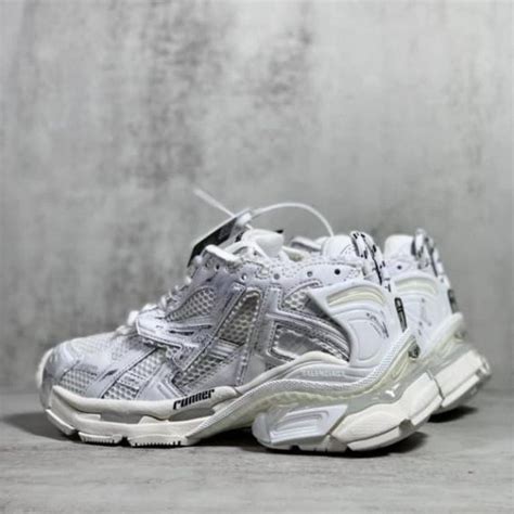 Кроссовки Баленсиага Runner