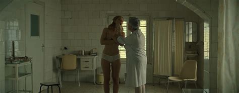 Nude Video Celebs Barbara Lennie Nude God S Crooked Lines Los Renglones Torcidos De Dios