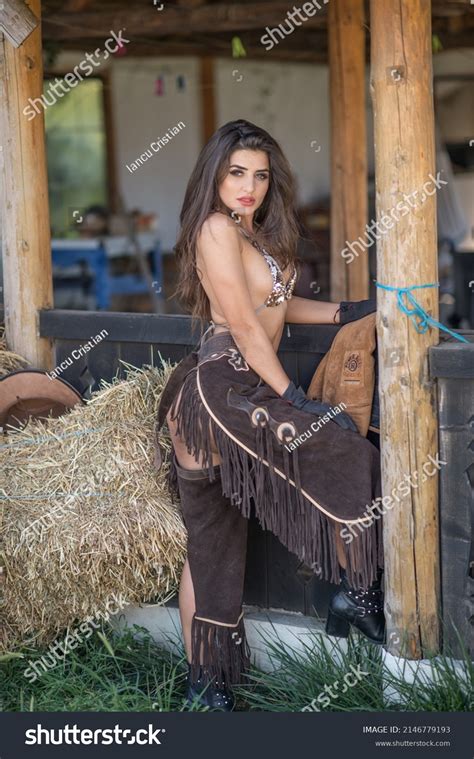 Sensual Brunette Woman Sexy Country Look Stock Photo 2146779193