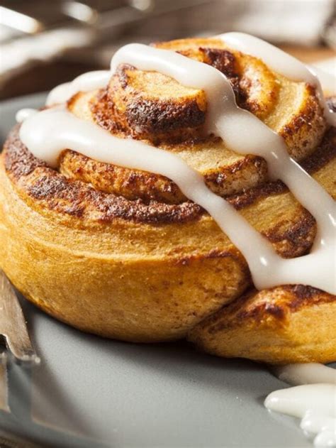 Make Cinnamon Roll Icing Without Powdered Sugar The Kitchen Community