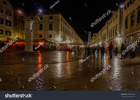 Dubrovnik Nightlife Royalty-Free Images, Stock Photos & Pictures ...