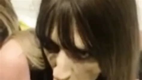 Trans Salope En Cuir Latex Talons Blonde A Black Xhamster