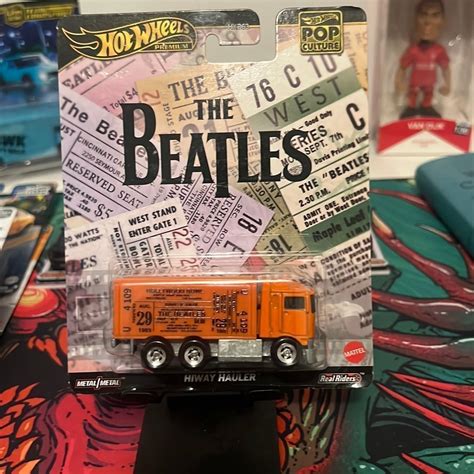Se Produkter Som Liknar Hot Wheels Premium Pop Cultur P Tradera