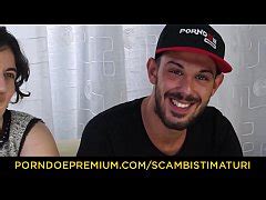 Scambisti Maturi Chubby Amateur Italian Swinger In Stockings Moana