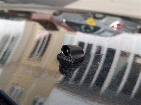 Развалилась веерная форсунка омывателя — Lada Гранта, 1,6 л, 2014 года ...