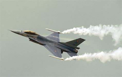 alq.jpg • f-16 photography