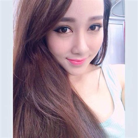 Điểm mặt những hot girl từng hẹn hò anh trai Bảo Thy Bệnh viện JW