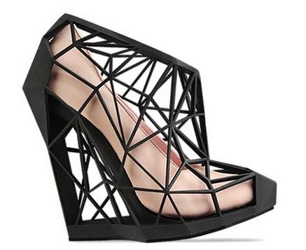 Boopalicious Andreia Chaves Naked Invisible Shoes