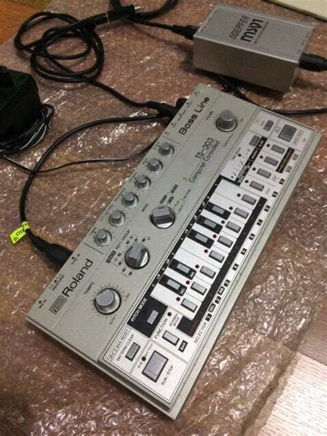 TB-303 - Roland TB-303 - Audiofanzine