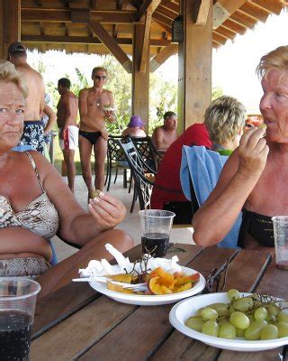 Madura en bikini Fotos Porno XXX Fotos Imágenes de Sexo 1594029 PICTOA