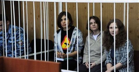 En Russie Le Proc S Du Groupe Pussy Riot Rendus Public L Express