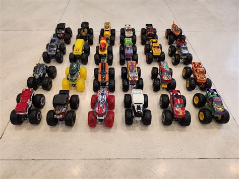 Mattel Hot Wheels Monster Trucks Hobbies Toys Toys Games On Carousell