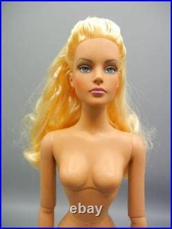 Robert Tonner Doll Tyler Wentworth NUDE Blonde Hair Pulled Back Blue Eyes Tonner Tyler Wentworth