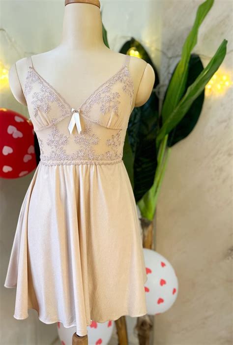 Nuisette Et String Nude En Dentelle INTIMATE LINGERIE