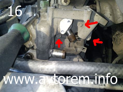 Замена термостата системы охлаждения на двигателе автомобиля Chery ...