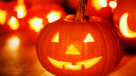 Download Light Jack O Lantern Holiday Halloween Hd Wallpaper