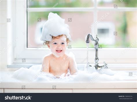 Funny Laughing Baby Girl Splashing Water Stock Photo 158993516 ...