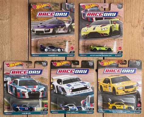 HOT WHEELS PREMIUM Race Day Complete Set Real Riders PicClick UK