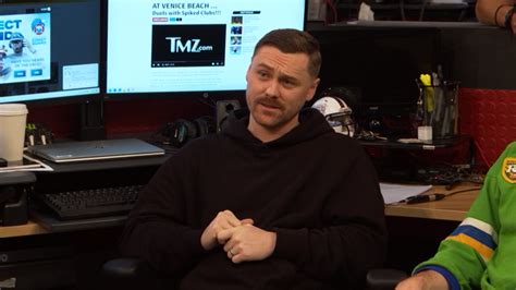 Tmz Tv Recap Travis Scott Hillside Crack Naked Beach Battle Kirk Cousins