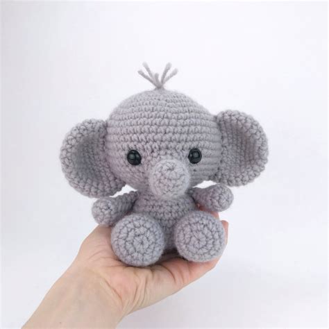 Adorable Elephant amigurumi pattern - Amigurumi.com