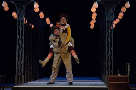 Тёмные аллеи