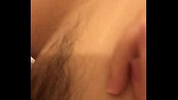 Em gái lần ầu bị ịt XVIDEOS