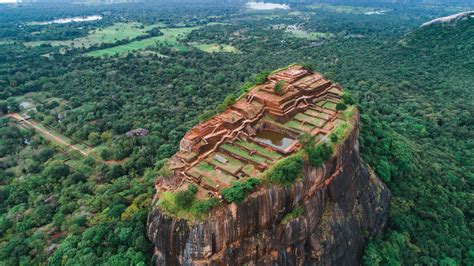 sigiriya sri lankas lion rock