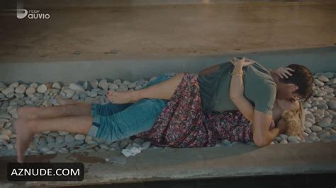 HELENE DE FOUGEROLLES Nude AZNude