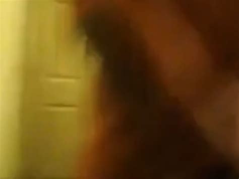 Amateur Threesome Hubby Share His Girl