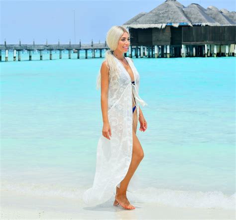 Farrah Abraham In Bikini At A Beach At Ayada Resort In Maldives Hawtcelebs