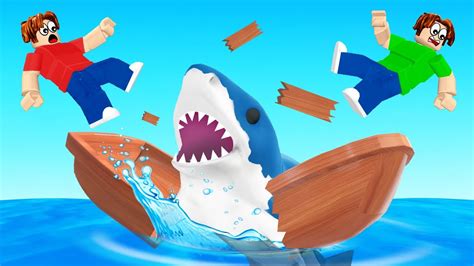 Surviving A SHARK ATTACK SIMULATOR! (Roblox) - YouTube