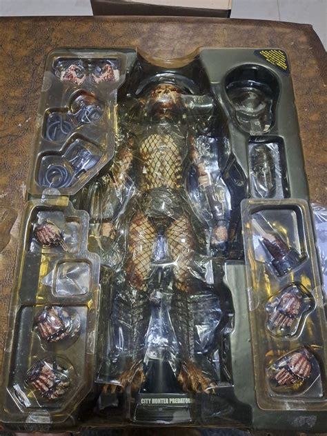 Hot Toys City Hunter Predator Hobbies Toys Toys Games On Carousell