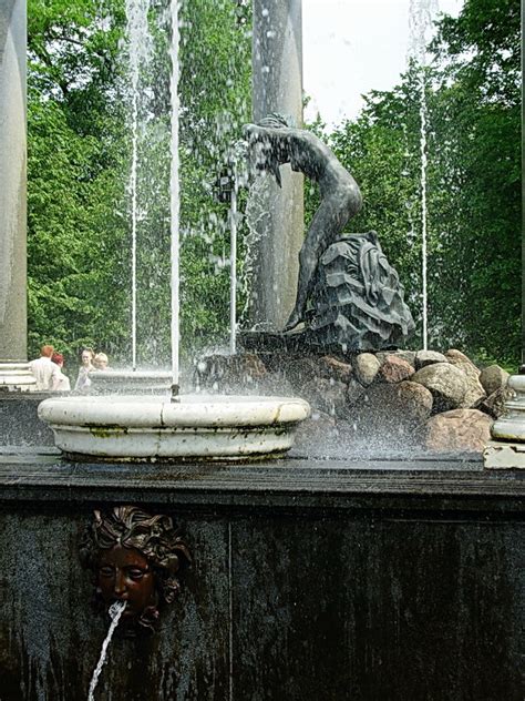 Фонтаны Петергофа
