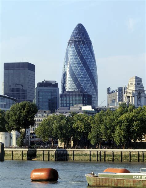 30 St Mary Axe Tower / Foster + Partners | ArchDaily