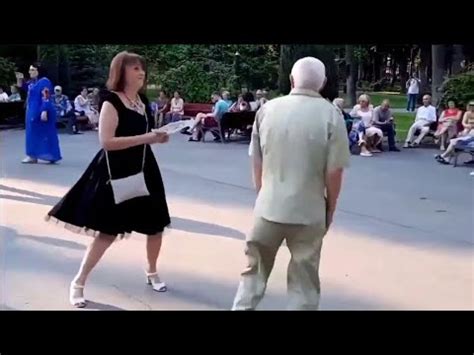 ДОЖДЛИВЫМ ВЕЧЕРОМ ЗАШЕЛ Я В РЕСТОРАН!!! - YouTube