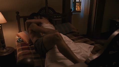 Nude Video Celebs Kalki Koechlin Nude Smoke S