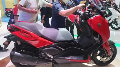 Punya 4 Pilihan Warna Yamaha XMAX Connected 2022 Dijual Rp 66 Juta