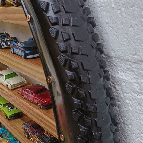 Expositor Pneu Carrinhos Hot Wheels Aro Elo