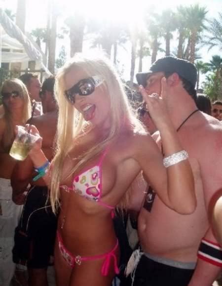 Spring Break Bikini Blond Selfie Porn Pic