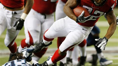 Analysts explain how Steven Jackson changed the game of football 4