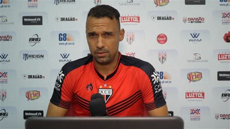 Gilvan Se Despede Do Atl Tico Go Para Defender O Botafogo E Diz Que