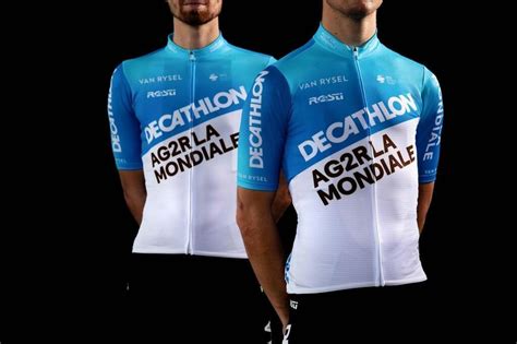 EN IMAGES Découvrez le nouveau maillot de Decathlon AG2R La Mondiale