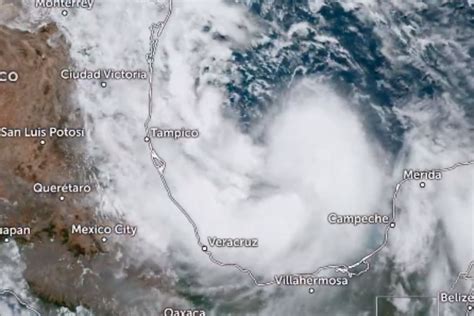 Clima En México Lluvias Torrenciales Azotan 4 Estados Del País Por Tormenta Tropical Alberto