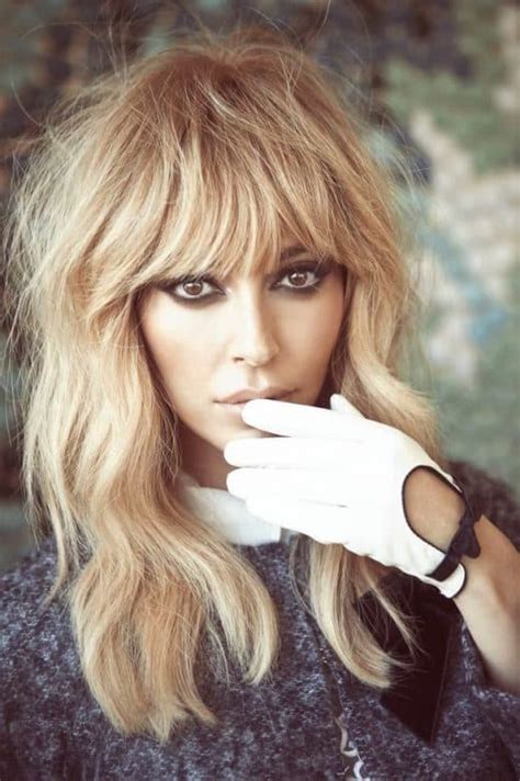 Most Flattering Blonde Hairstyles With Bangs In