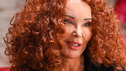 Prawie letnia Ewa Minge w sexy bikini chwali się płaskim brzuchem Fani w szoku