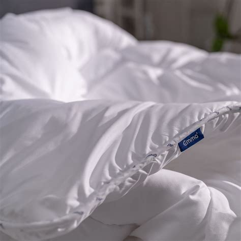 13 Best Summer Duvets To Keep You Cool As Temps Rise In 2023 Glamour Uk