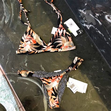 Rip Curl Swim New Rip Curl Bikini Set Black Floral Skimpy Reversible Poshmark
