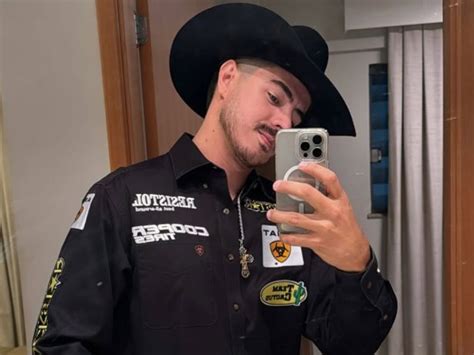 Após filho de barriga solidária Jacques Vanier se assume gay pronunciamento Portal Leo Dias